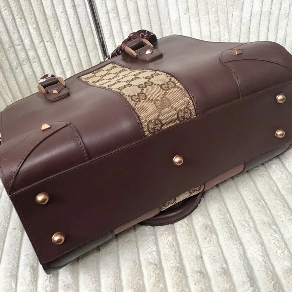 Gucci Bags - Picture 13 of 16